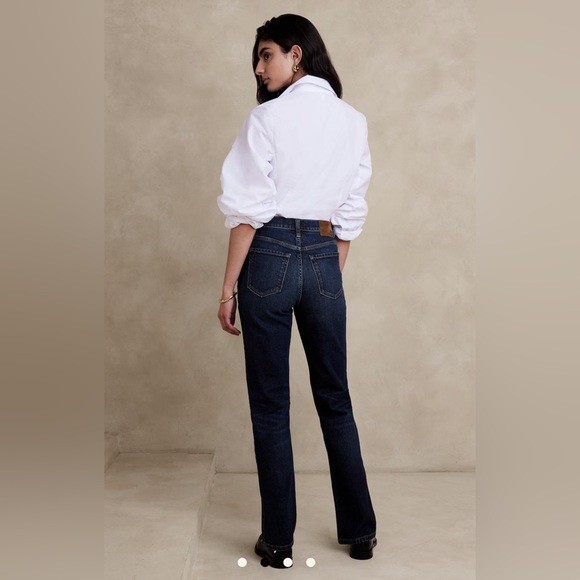Banana Republic straight-leg relaxed jeans- size 27 - Picture 2 of 8
